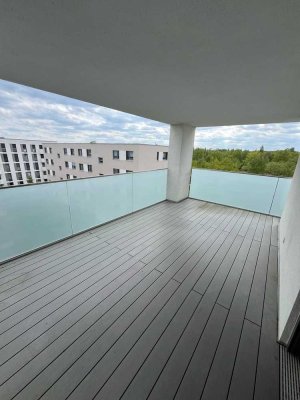 Wohlfühlgarantie am Lindenauer Hafen: Hochwertige 4-Zimmer-Wohnung mit großem Balkon, barrierefrei