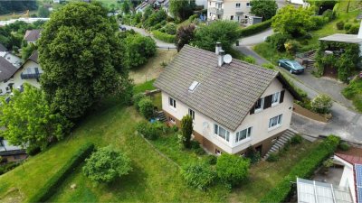 Mehrfamilienhaus in außergewöhnlicher und unverbaubarer Südlage in Oppenau