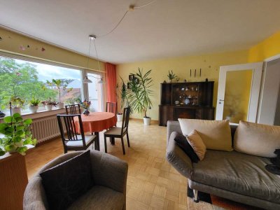 Wohnen auf der Sonnenseite Bonns – 2-Zimmer-Wohnung + Balkon und Tiefgaragenplatz jetzt besichtigen!