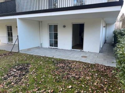 Erstbezug, Neubau: 1,5-Zimmer-EG-Gartenwohnung mit EBK in München Harlaching