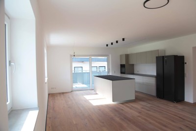 Moderne 4-Zimmer-Wohnung mit großem Balkon & offener Küche – ideal für Familie oder WG (Telfs-Moos)