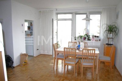 Geräumiges Eigenheim im Zentrum- mit Garage und Loggia