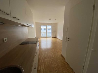 1-Zimmer Studenten-Wohnung mit Balkon in Mainz Neustadt