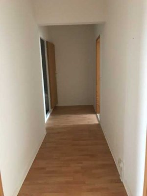 Wohnen - 02. OG - rechts - Ziolkowskistraße 66