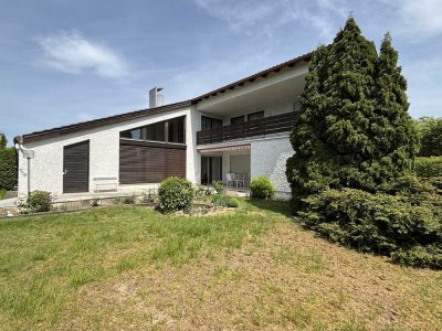 Privilegierte  Lage - Stilvolles und repräsentatives Reihenendhaus in Straubing-West