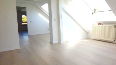 Stilvolle 2,5-Zimmer DG Wohnung. Neubiberg. Direkt v. Vermieter