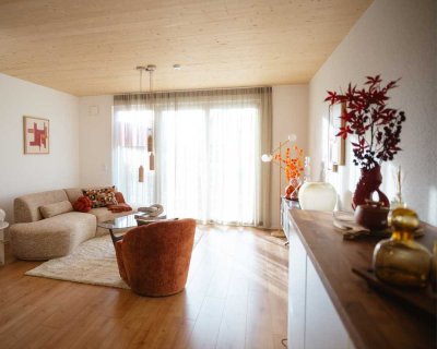 Neubau-Erstbezug: Reihenendhaus „Jazz“ – Wohnen im Einklang