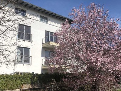 Attraktive 4,5 Zimmer Wohnung mit Balkon für 4 Personen