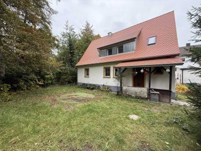 Charmantes Einfamilienhaus mit 6,5 Zimmern in Weisendorf