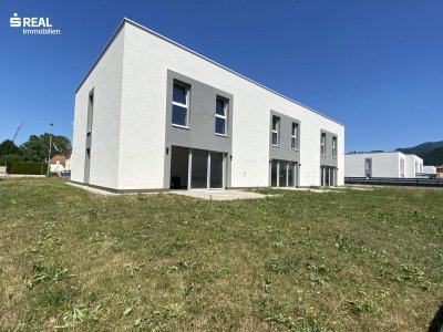 Neubau-Reihenendhaus in ruhiger, familienfreundlicher Lage