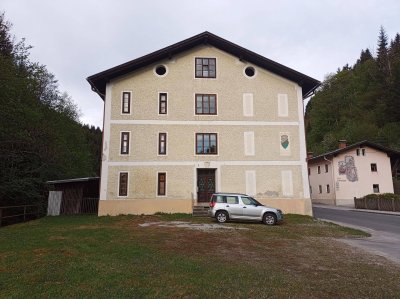 Sehr großes Wohnhaus nahe Bischofshofen