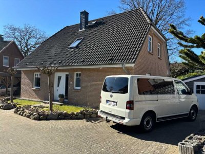 "VERKAUFT" Einfach die Ruhe genießen - hochmodernes 5-Zi. Einfamilienhaus in Bestlage von Itzstedt