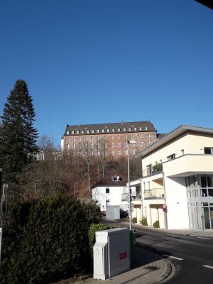 31m² Glück = Komfort-Apartment im Atelierstil mit Pantryküche, Ankleide + Maßeinbauten - Erstbezug –