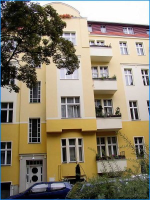 MAK Immobilien:  Schöne Altbauwohnung in Friedenau