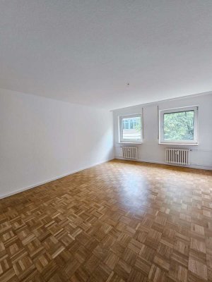 Großzügige 2 Zimmer-Wohnung mit Balkon!
