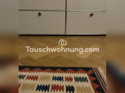 Tauschwohnung: Sanierte 2 Zimmer Altbau Whg m. großer Küche gg 2,5-4 Zimmer