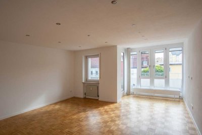 Renovierte, bezugsfertige 2-Zimmer-Wohnung im Ingolstädter Süden mit Loggia!
