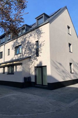 Erstbezug: Moderne 2-Zimmer Wohnung im EG in Mannheim-Lindenhof