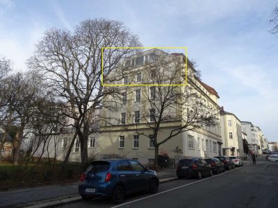 wunderschöne 2-stöckige Altbauwohnung über den Dächern von Gera