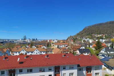 Gepflegte 4-Zimmer Wohnung im 7. OG mit Garage in Grenzach-Wyhlen