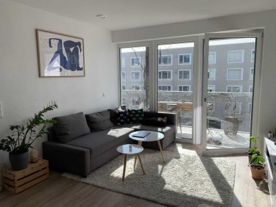 Geschmackvolle 2-Zimmer-Wohnung mit gehobener Innenausstattung mit Balkon und EBK in Heidelberg