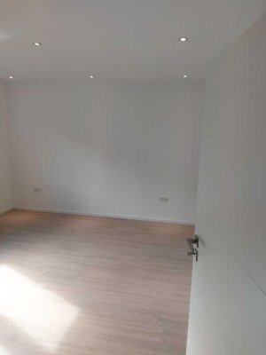 Freundliche 2,5-Zimmer-EG-Wohnung mit gehobener Innenausstattung in Gorxheimertal