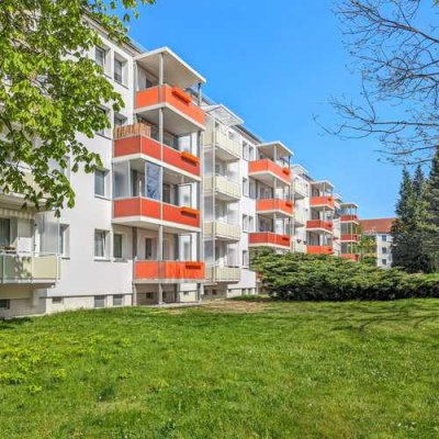 Top-sanierte 4-Raum-Wohnung...