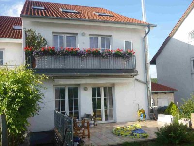 Maisonette-Wohnung mit 146m² in Eisenberg-Steinborn