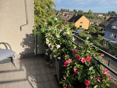 Gepflegte 3-Raum-DG-Wohnung mit Balkon und neuer Einbauküche in Braunschweig
