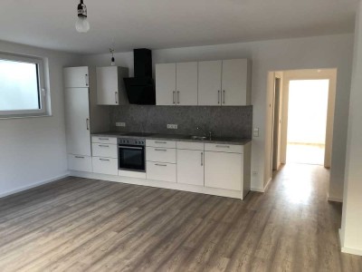 Moderne ELW, 2,5 Zimmer, ca. 64qm inkl. Stellplatz und Terrasse
