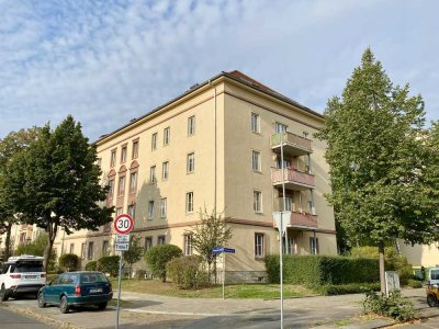 * Altbau mit Lift, kleine Balkonwohnung in beliebter Lage - ID 6516 *