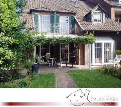 Top gepflegte Doppelhaushälfte mit wunderschönem Garten in ruhiger Lage von Korschenbroich - Glehn