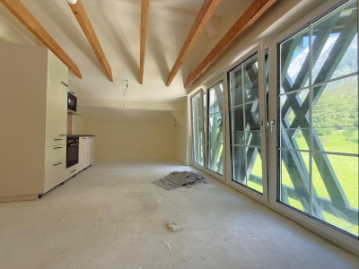 Dachgeschosswohnung mit französischem Balkon – Ihr Zuhause mit exklusivem Hotelkomfort