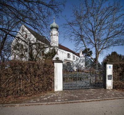 Traumhaftes Wohnschloss in Bayern - PREISSENKUNG