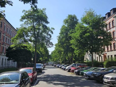 MEGA -》ALTENDORFERSTR. 12 / KÜCHWALD, WANNE !!