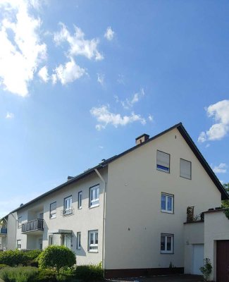 Großzügige 6-Zimmer-Maisonette (152 m²) mit Balkon & Garage in Homburg