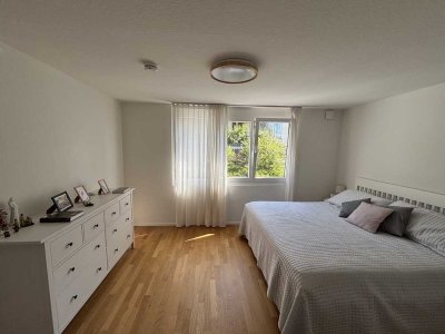 Reihenhaus 2021 in Toplage von Freiberg a.N. – hochwertig, familienfreundlich, S-Bahn 200 m, 2 TG-St