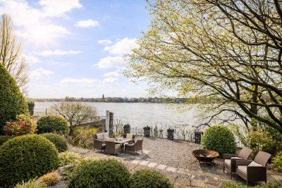 Wohnen in erster Rheinlage – Eine Residenz  von  zeitloser Eleganz