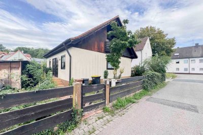 Einfamilienhaus mit Potenzial – ländlich idyllisch und doch stadtnah!