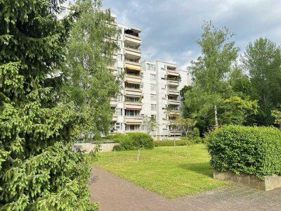 München/Ottobrunn: Bezugsfreie 3-Zimmer-ETW, ca. 80 m2 mit Balkon u. Tiefgaragen-Stellplatz!