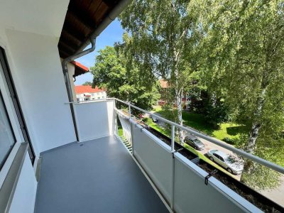 Traumhafte 3-Zimmer-Wohnung mit Balkon und Ausblick ins Grüne – Frisch renoviert! GBH