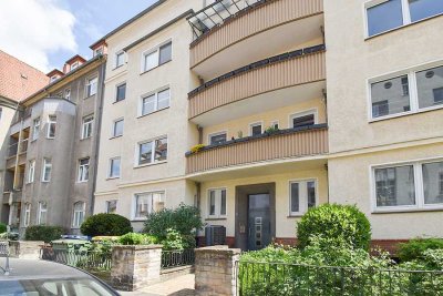 3-Zimmer-Wohnung mit Balkon und Einbauküche im Herzen der Südstadt!
