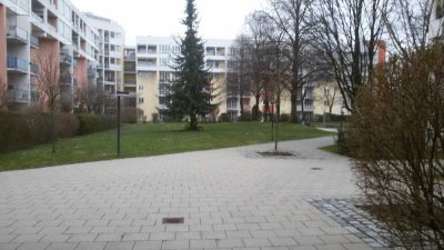 von privat an Eigennutzer: ideale Wohlfühlwohnung inkl. TG. u. schöner EBK in guter, ruhiger Lage