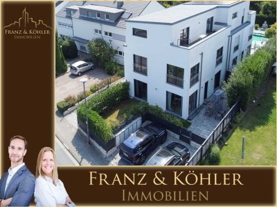 Ihr neues Zuhause in Kronberg! Moderne Doppelhaushälfte mit Garten & Dachterrasse
