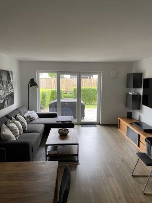 Moderne 2-Zimmer-Wohnung mit Terrasse, eigenem Gartenanteil & Einbauküche – Kaufbeuren-Neugablonz