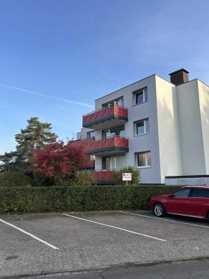Vollständig sanierte helle 3,5-Zimmerwohnung in Großburgwedel mit Balkon (zentrumsnah)