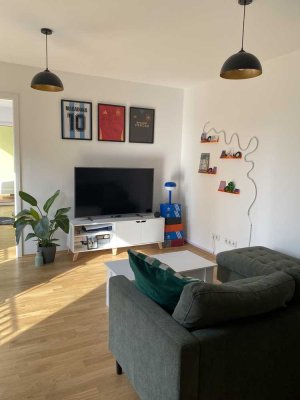 2-Zimmer-Wohnung – 1 Jahr Untermiete (mit Anmeldung + Übernahme möglich)