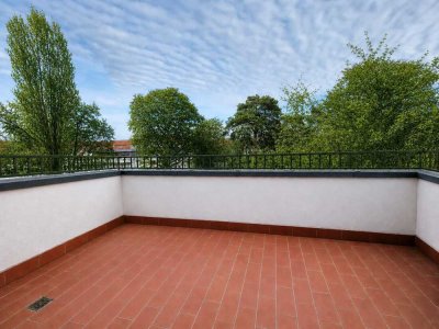 Helle Dachgeschosswohnung im beliebten Westend