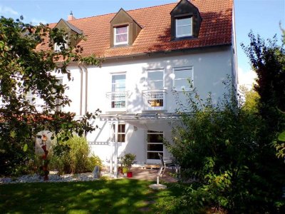 Familientraum!! Reiheneckhaus mit herrlichem Garten in ruhiger Siedlungslage von Dingolfing