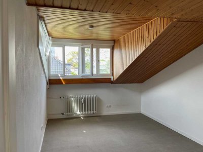 Gemütliches Dachzimmer in 2er WG, Südstadt